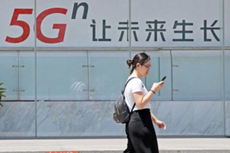 China brengt officieel 5G uit te midden van Huawei Ban