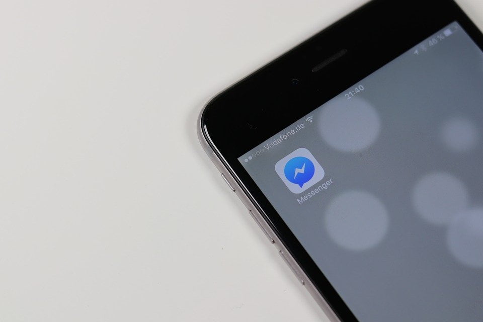 Facebook Messenger Is Recording Each And Everything You Say