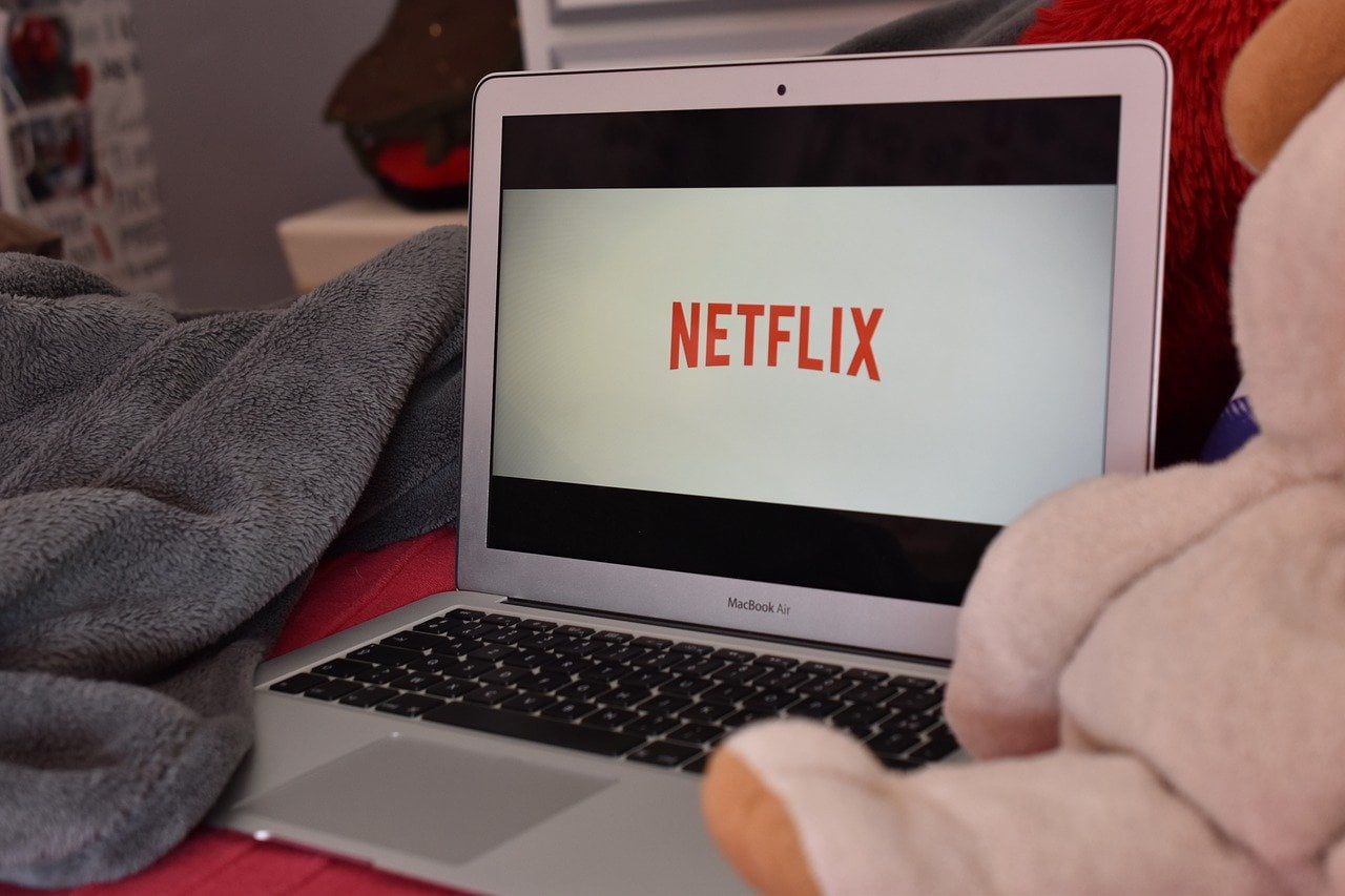 How to Stop Netflix Playing Trailers Automatically