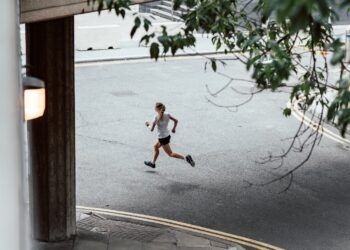 Google AI Project Guideline app Will Allow Visually Impaired People To Go For a Run