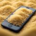 Apple iPhone in het pakje rijst