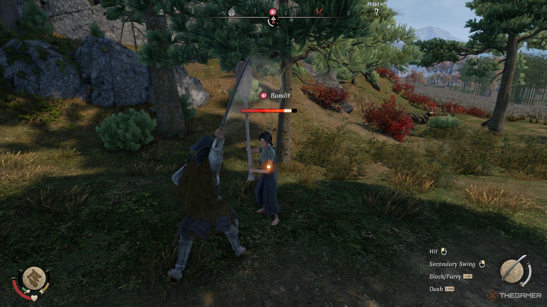 A player engages in combat against a bandit using a katana in Sengoku Dynasty.