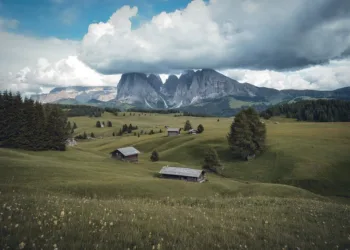 What Size TV Is 4K Worth It?