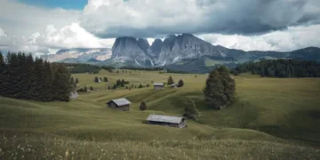 What Size TV Is 4K Worth It?