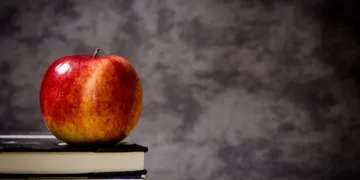 apple 256263 960 720.jpg