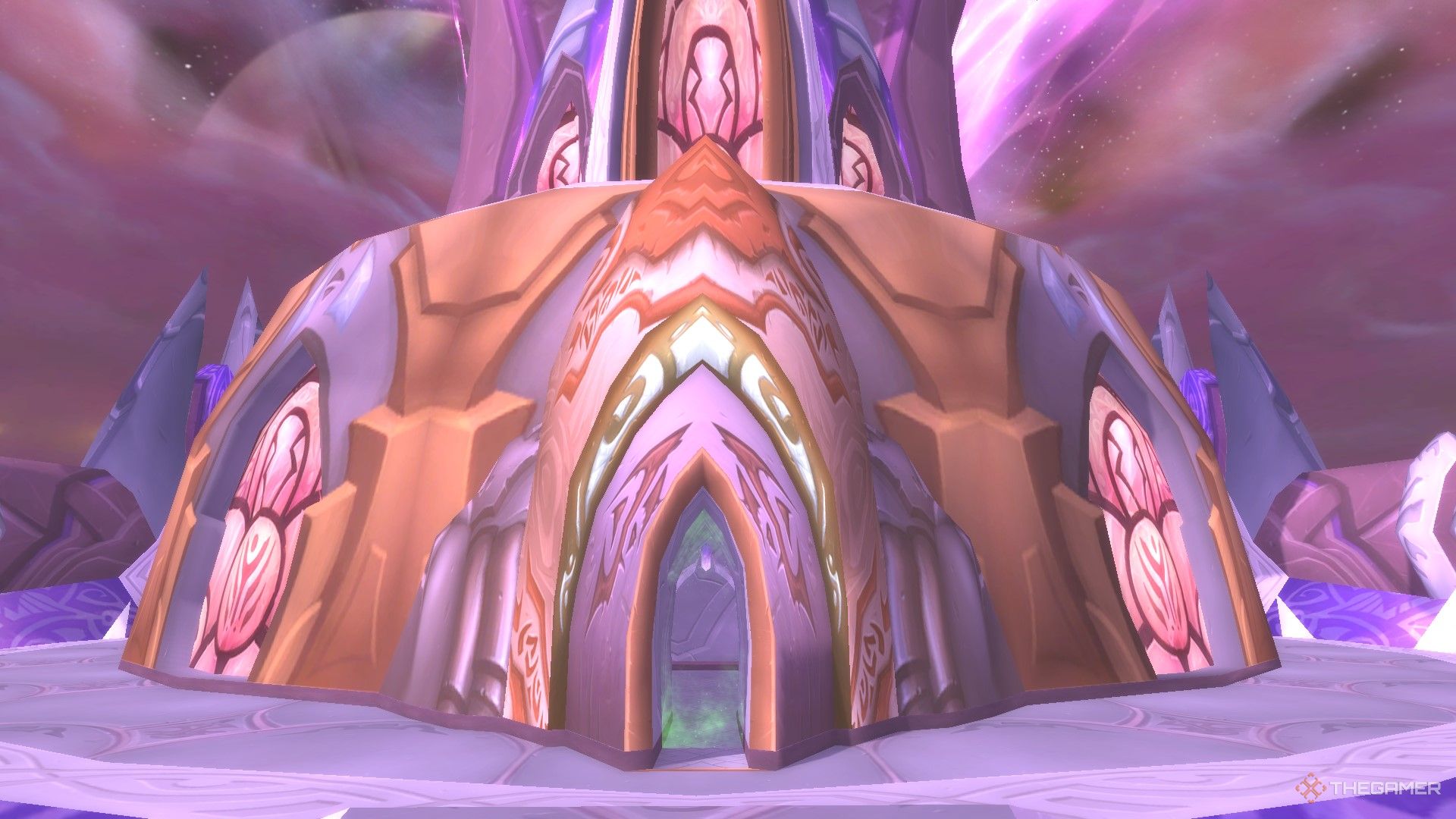 The entrance to The Eye of Tempest Keep in Netherstorm.