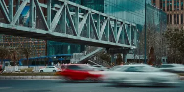 How fast does a 150cc scooter go?