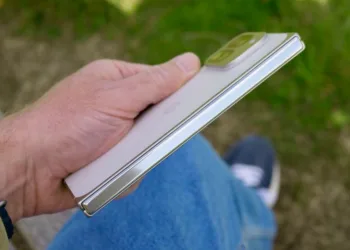 Quick Phrases Sticking Around on Your Pixel You're Not Alone