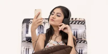 Which Bluetooth headphones is best?