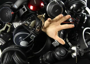 Which are the best headsets to buy?