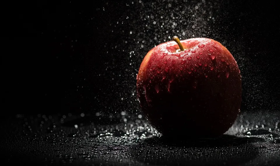 apple 1769553 960 720.jpg