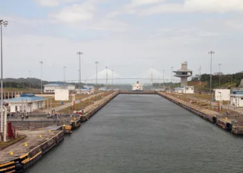 panama canal 4055792 960 720.jpg