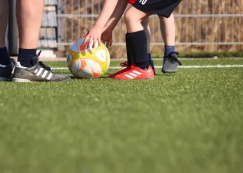 soccer training 7091353 960 720.jpg