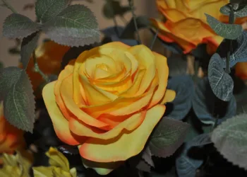 yellow flower artificial 3640965 960 720.jpg