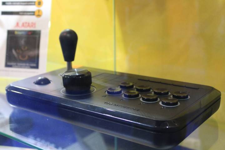 Atari Gamestation Go controller