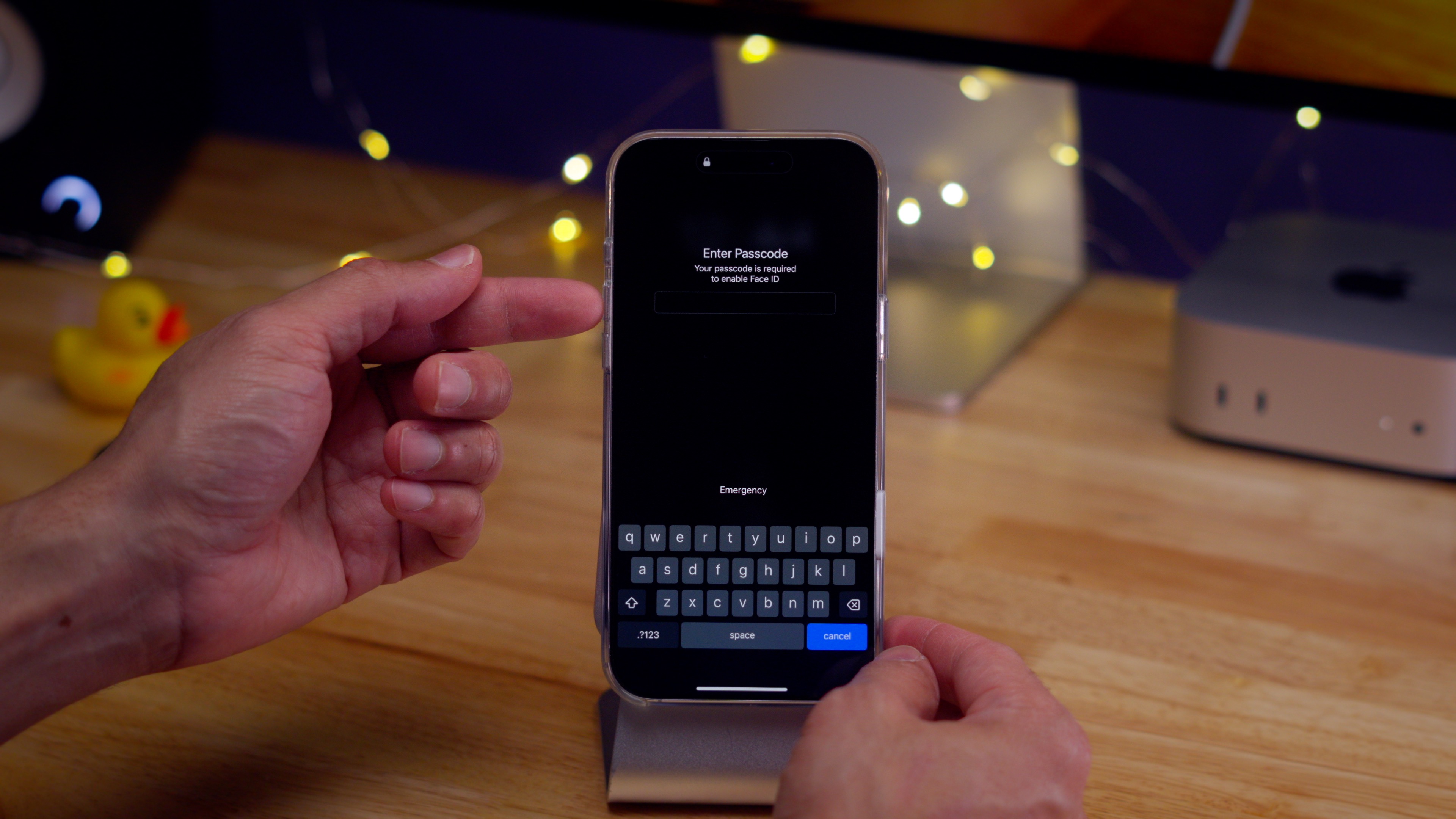 FaceID Disabled on iPhone 16 Pro Max