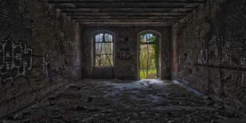 Does Asus eGPU Require Separate Monitor?