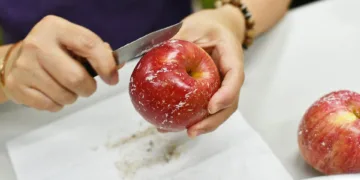 How To Remove Bloatware From Asus VivoBook?