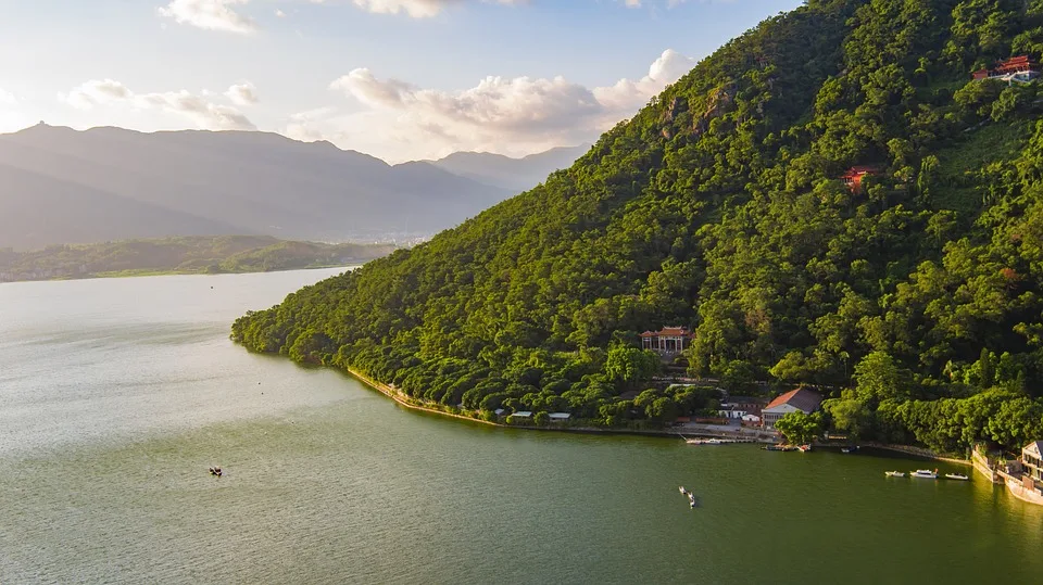 aerial 4491334 960 720.jpg