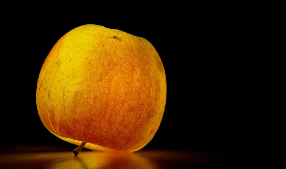 apple 195628 960 720.jpg