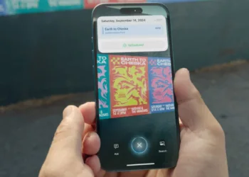 iOS 18.3 Adds Two Upgrades to iPhone 16 Camera Control