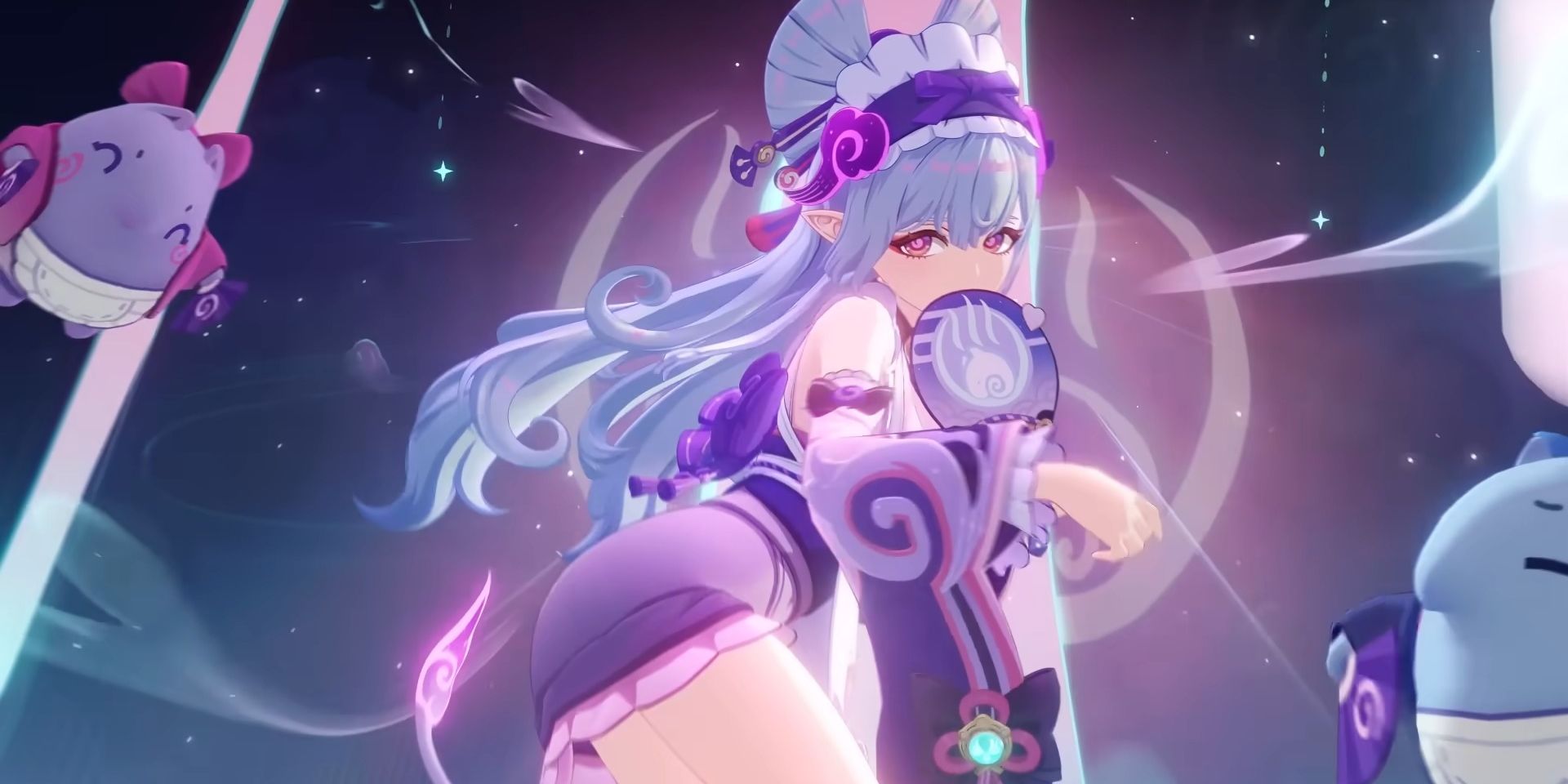 Yumemizuki Mizuki using her Burst, surrounded by mini bakus.