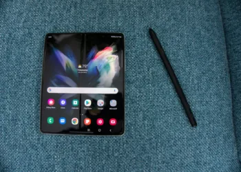 Samsung Might Redesign The S Pen For Its Next Foldable Phone