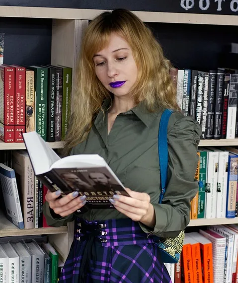 books 4607695 960 720.jpg