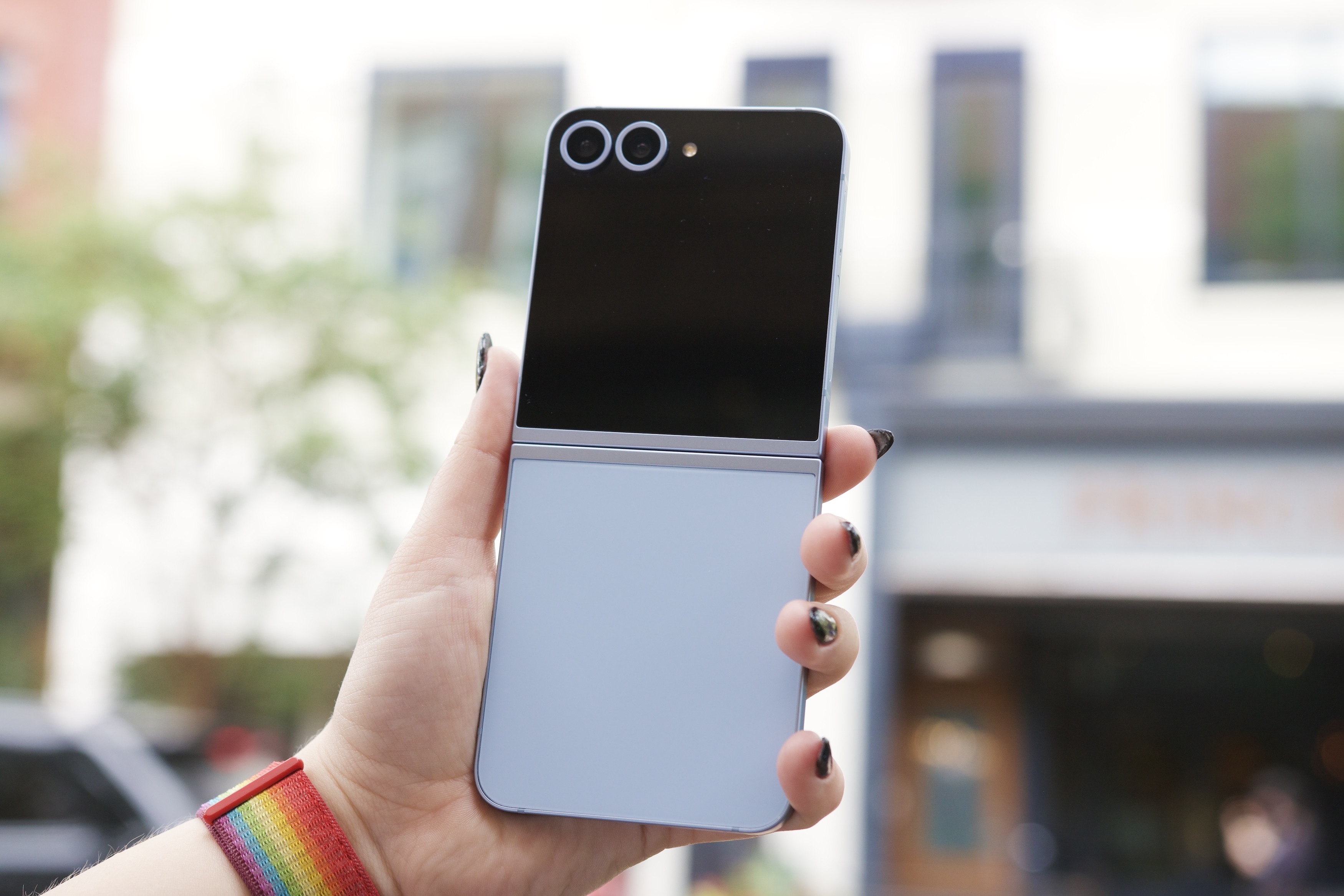 Samsung Galaxy Z Flip 6