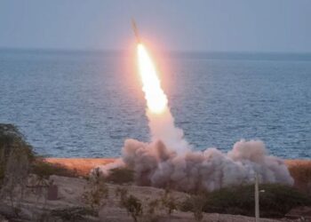 Iran Displays Missile Systems on Gulf Islands Amid US Strains