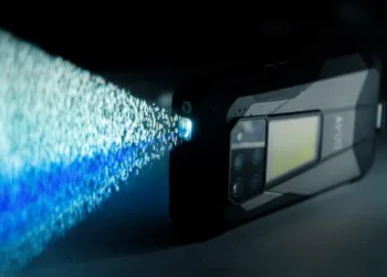 Say Hello To The Phone With Huge Battery And Projector