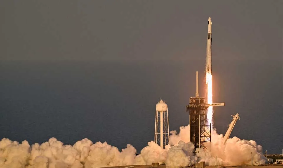 SpaceX Capsule Docks at ISS Replacing Astronauts ‘Butch Suni.jpg