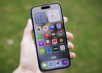 iPhone 17 Could Improve Apple’s Display Upgrade Strategy