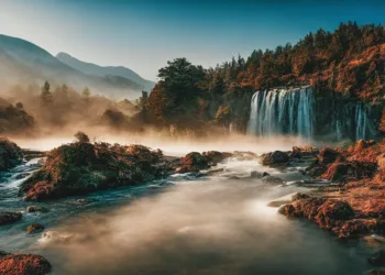 waterfall 7459815 960 720.jpg