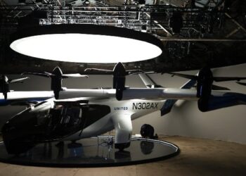 Air Taxi Dream: 10-Minute Journey from Manhattan to Airport