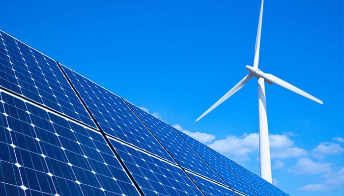Global Clean Energy Reaches 40%, Emissions Still Climbing