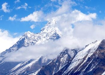 Himalayan Snow at Record Low, Endangering 2 Billion Lives: Study