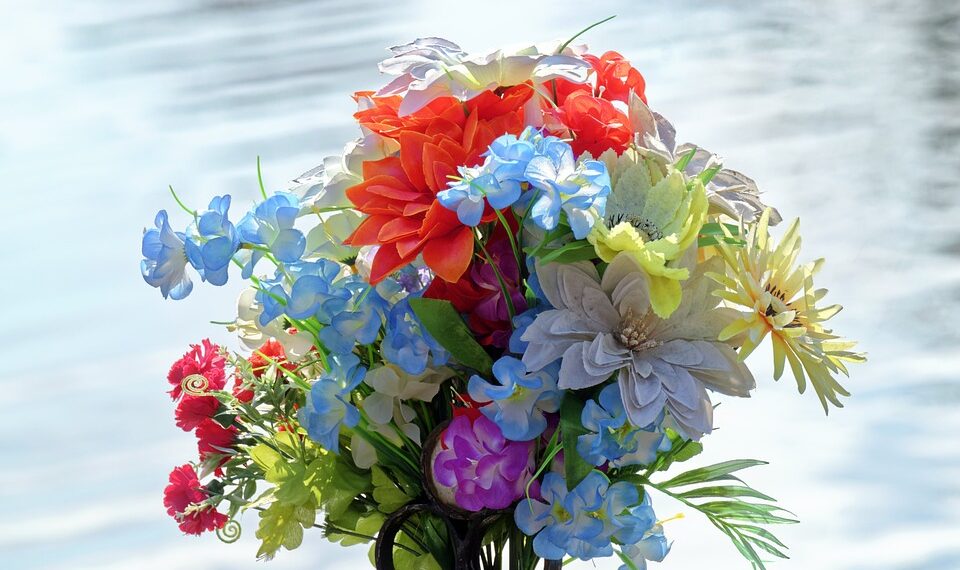 flowers 4867708 960 720.jpg
