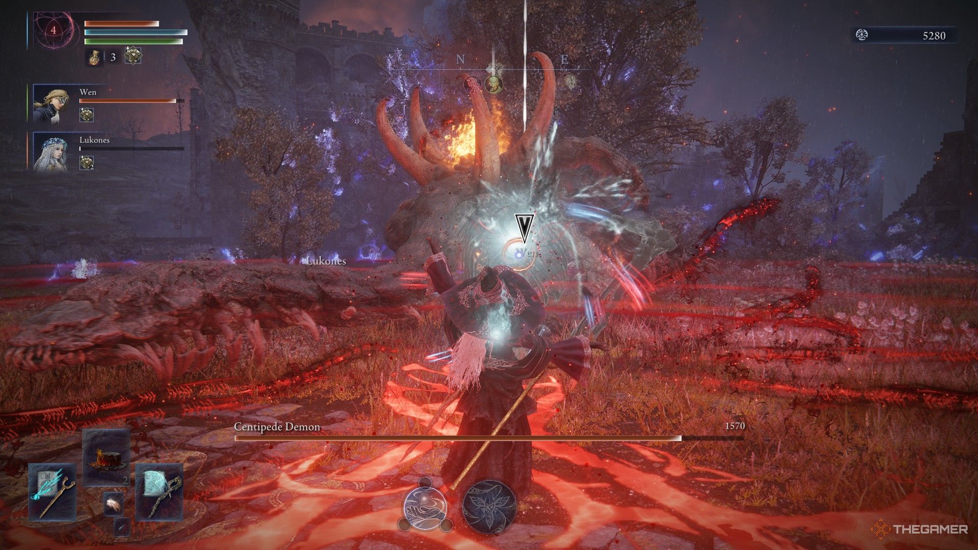 Recluse unleashing her Ultimate Art on the Centipede Demon in Elden Ring Nightreign.