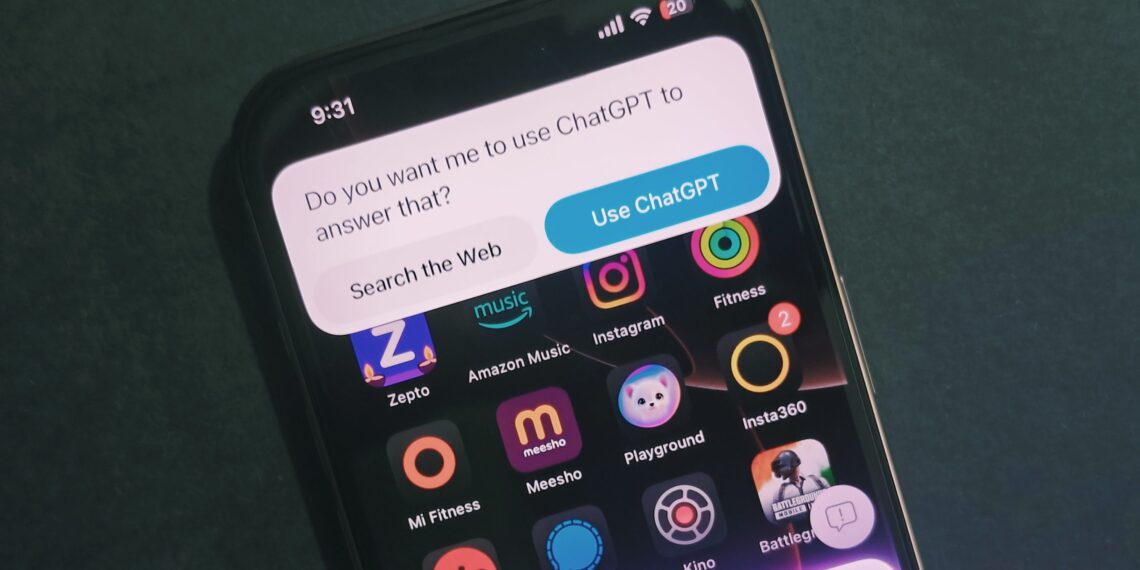 Apple May Allow Users To Replace Siri As Default Assistant