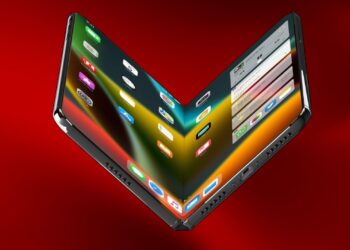 Apple May Split iPhone 18 Launch to Highlight Foldable Device