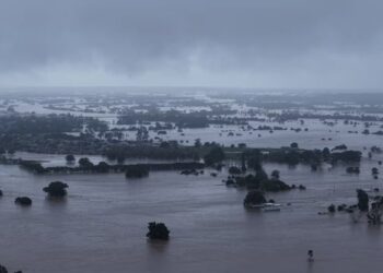 Australia flood death toll climbs to four; tens of thousands trapped