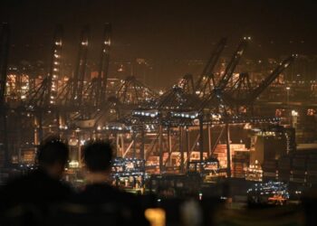 China Welcomes US Trade Talks, Demands Tariff Elimination