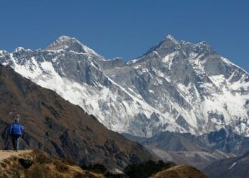 Indian and Filipino Climbers Tragedy on Everest Claims Lives