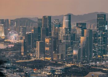 Many Stolen iPhones in US and Europe End Up in One China Building