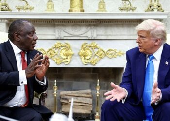 Trump confronts Ramaphosa over unfounded genocide accusations