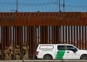 US Provides $1,000 Incentive for Migrants to Self-Deport