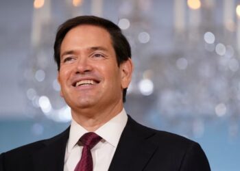 US to Begin Revoking Visas for Chinese Students