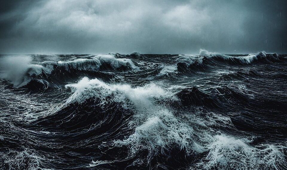 waves 7611655 960 720.jpg