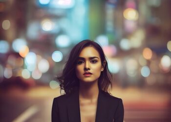 woman 7451115 960 720.jpg